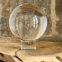 Boule de Cristal et son support 10cm - Mineralshop, intuition, voyance, cristallomancie.