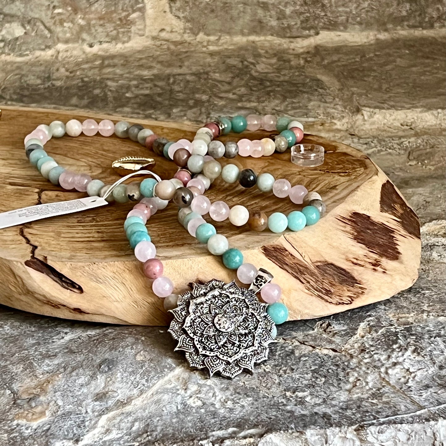 Mala en quartz Rose / Amazonite/ Rhodonite + lotus