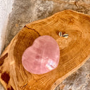 Galet coeur QUARTZ ROSE 110 mm, l’apaisement