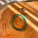 Bracelet boule 06MM MALACHITE claire AA, la surpuissante