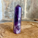 Obélisque Améthyste, la sagesse - Mineralshop ,décoration, feng shui, pierre d'apaisement , méditation 