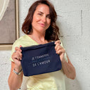 Pochette  "JE SUIS SPIRITUELLE"  BLEU Marine