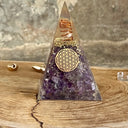 Pyramide orgonite Améthyste Haute - Mineralshop, décoration, pierre d'apaisement , méditation géométris sacrée , protection