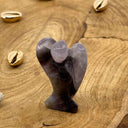 apaisante, soulage les douleurs émotionnel, lutte contre le stress, les angoisses, la peur, calme le mental, énergie positive, créativité, imagination, concentration, méditation, relaxation, sommeil, rêve, intuition, énergie positive, confiance, addictions